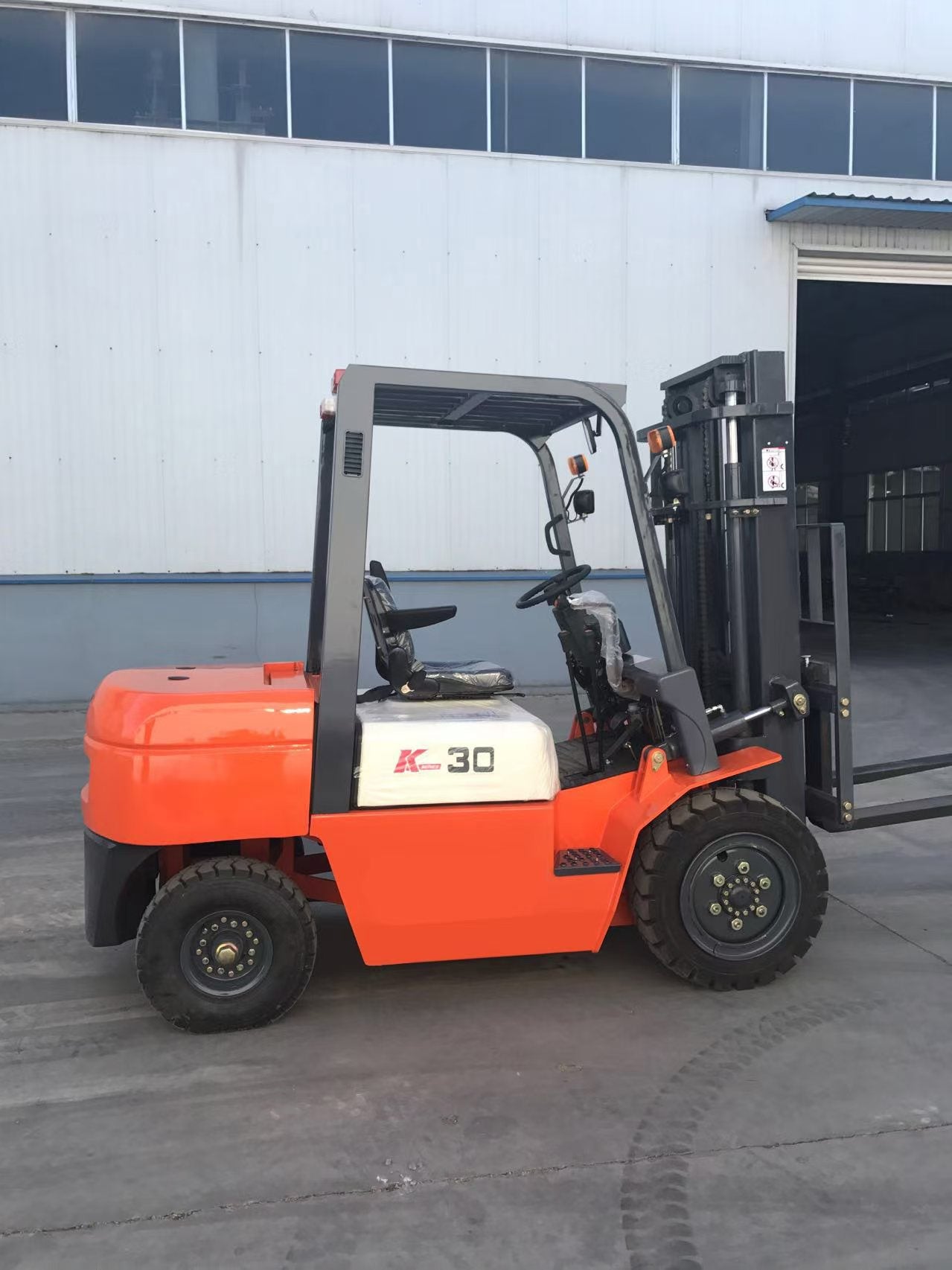 Diesel Forklift With Fork and Side Shift Warehouse Forklift