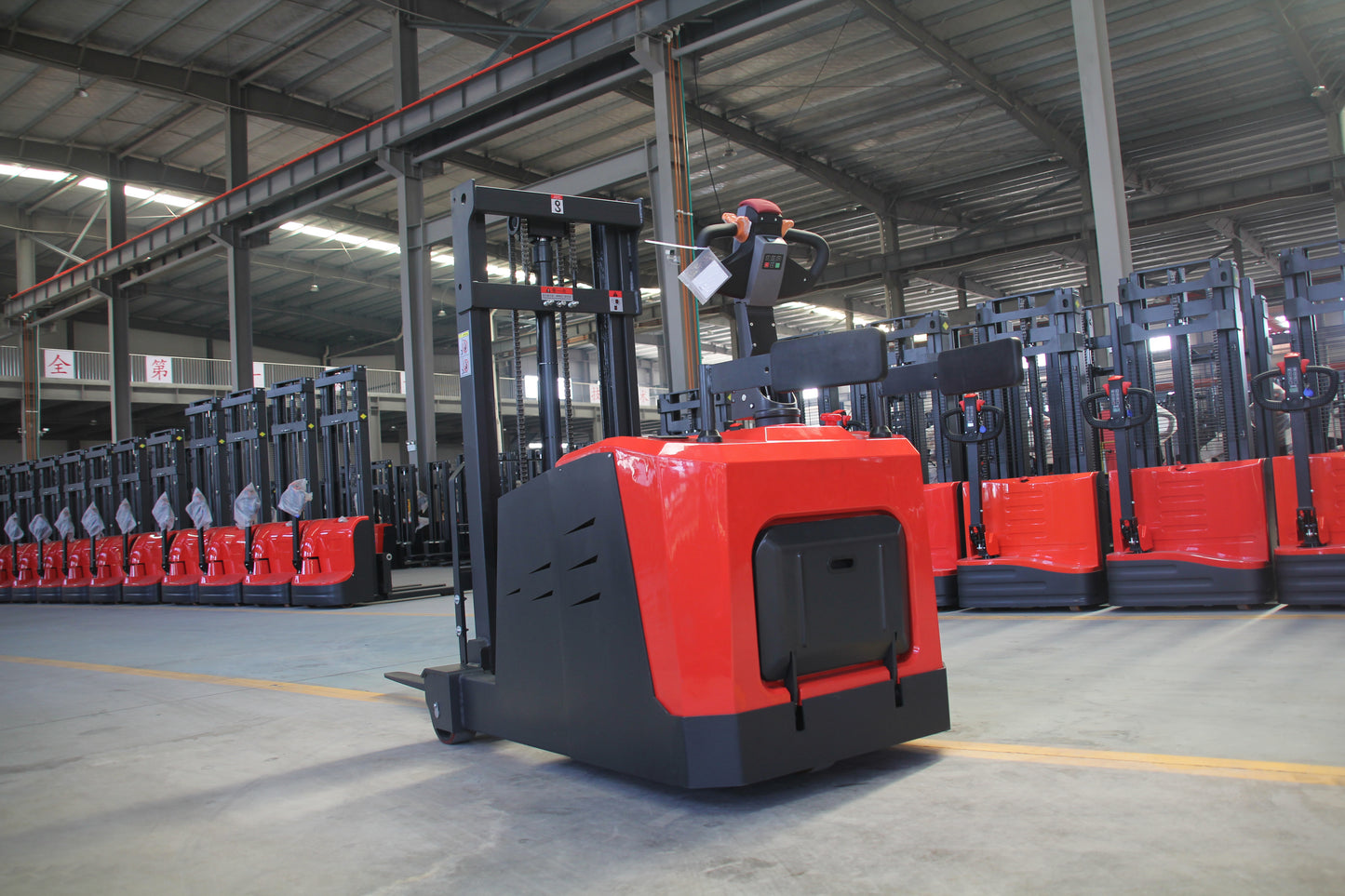 Pedestrian Counterweight Stacker-CPDC