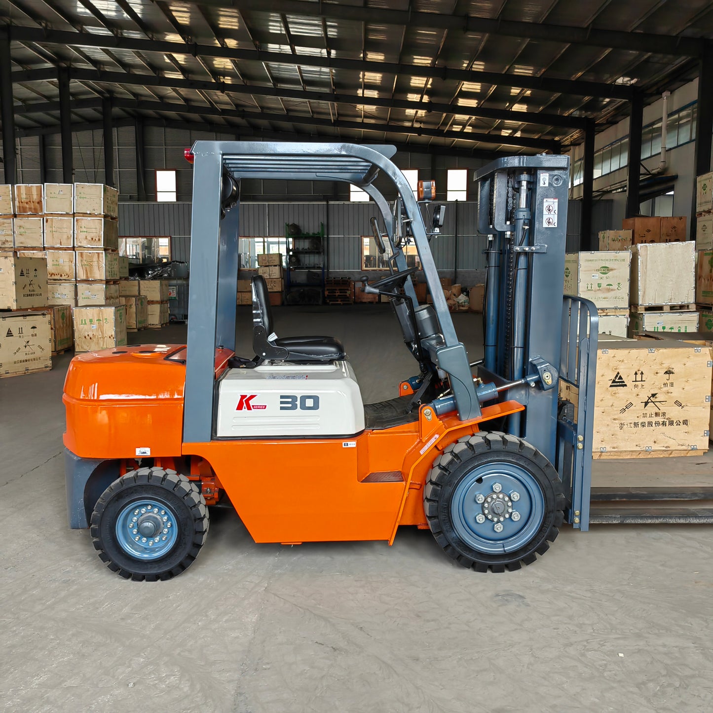 Diesel Forklift With Fork and Side Shift Warehouse Forklift