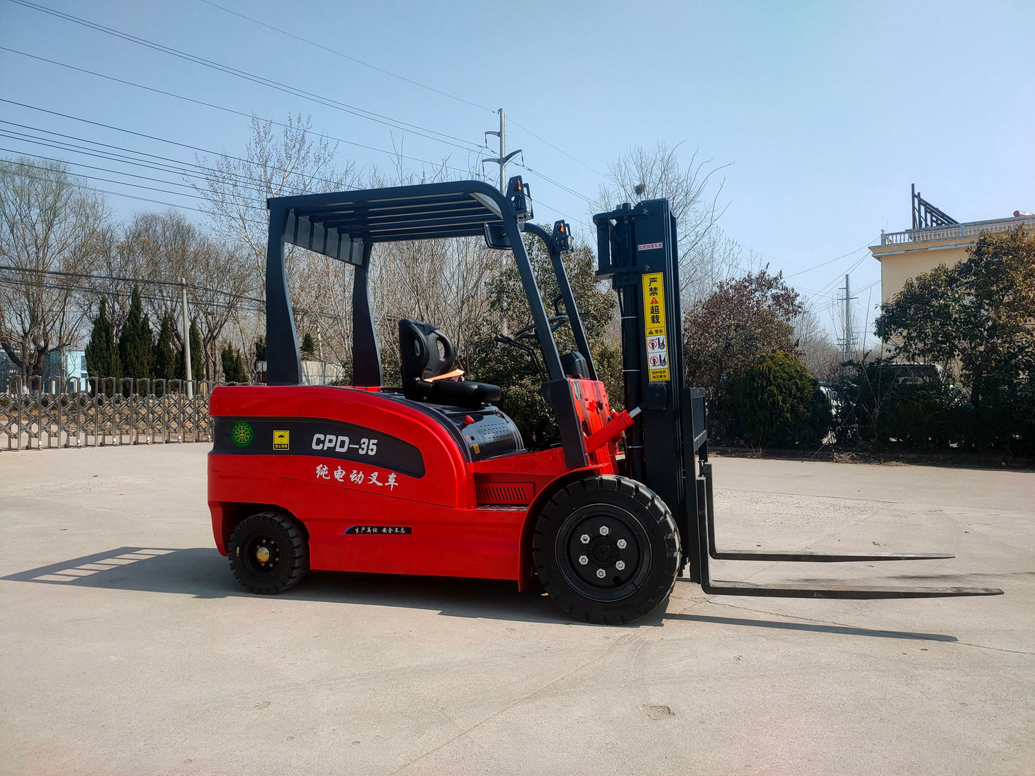 Electric Forklifts